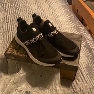 The North Face Mens Surge Pelham Shoes 